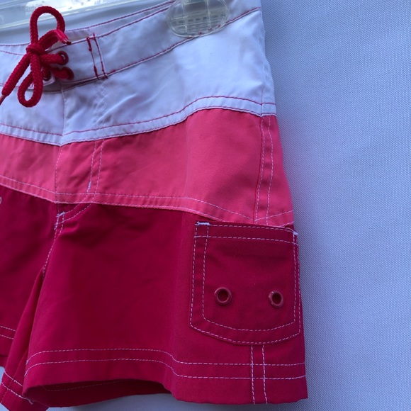 Cherokee Girls Sassy Swim Shorts, I ❤️ Surf Size 7, swimwear, beach wear, cruise - Picture 4 of 10